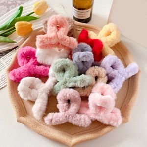 Korean Style Plush Hair Claws Clip Fairy Furry Hairstyle Headwear Women Party Elegant Hair Ornament Girls Cute Hairpins