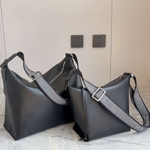 デザイナーバッグショルダーバッグクロスボディバッグハンドバッグPVC LOEWEES HOBO BAG WOMEN JACQUARD COLOT