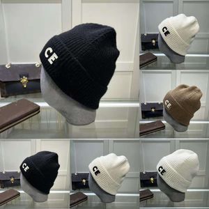 Hats Scarves Sets Skull Caps 2023 Women beanie designer men beanie knitted hat autumn and winter warm casual fashion cap hot style 4 style 23 colors niceAAASS