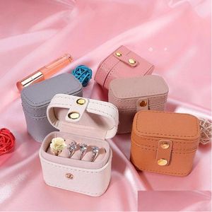 Smyckeslådor Ring Box Small Travel Jewelry Organizer Mini Case Portable Rings Lagringslådor Giftförpackning för droppleverans smycken DHM74