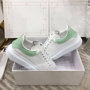 2023top Brand Designer scarpe casual da donna Scarpe basse in gomma da uomo Scarpe sportive stringate multicolori Scarpe da corsa di moda Scarpe con plateau morbide e comode