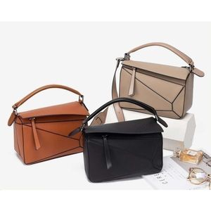 Fashion Geometric Luxurys Handbags Pu Leather Large Capacity Versatile Designer Bags 2023 Autumn Winter New Crossbody Bag Purse