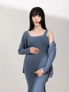 Maternity Dresses Women's sexy knitted maternity dress used for po shooting leisure pography props maternity clothing long sleeved jacket slip dress 230404