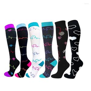 Sports Socks Compression Varicose Venes Hjärtformad Graderad atletisk 20-30 mmHg unisex utomhuscykling