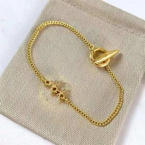Luxury Letter Pendant Necklaces Fashion for Man Woman Highly Quality Women Party Wedding Fringes Triangles Lovers gift hip hop jew204t