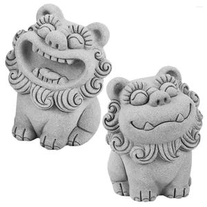 Garden Decorations 2Pcs Mini Lion Statue Decorative Micro Landscape Sculpture Lifelike Figurine