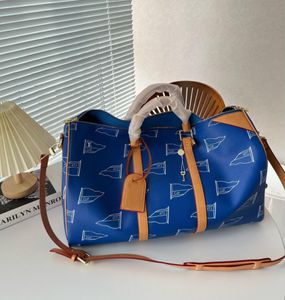 23 NOWY STYLE TORBY TRAVES BORM ROMATOWE MĘŻCZYZN KOBIETA TORBY BAGATOWEJ TOP TOP TIEDOŚĆ BABE BLUE Crossbody Bag 50 cm Luksusowy druk płaski projektant torebka o dużej pojemności N40499