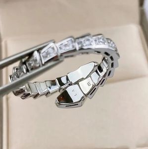 입방체 지르코니아 뱀 조절 가능한 반지 원래 품질 패션 캣워크 링 여성 브랜드 보석 애호가 선물