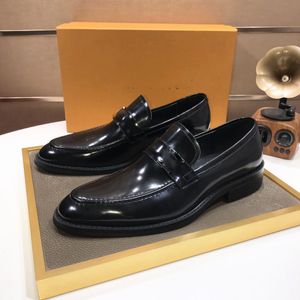 Q1 23SS Mäns formella skor Designer Läder Business Casual Shoes Högkvalitativ herr Formella kontor Luxury Shoes Men's Breattable Oxford Shoes 33