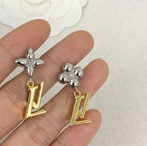 New designed fashion Ear Stud earring Dangle Chandelier Designer Jewelry T088999