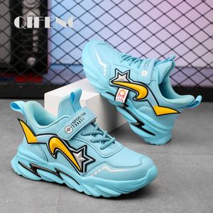 Athletic Outdoor 2022 New Children Casual Shoes Boys Light Sneakers Big Kid Summer Size 5 8 9 12 Spring Autumn Cartoon Mesh Sport Footwear Winter P230404