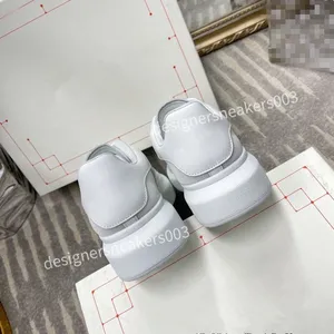 2023 TOP NOWOŚĆ MARNY MARKA MARKA WOMENS Casual Buty Zielone projektant Sneakers Sole Dno Buty do biegania miękkie i wygodne buty platformowe