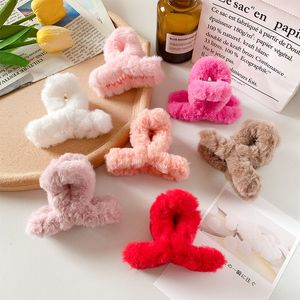 Small Plush Mini Hair Claw Crab Clip for Women Girls Colour Small Hair Clips Shark Clip Fashion Hair Accessories 2941