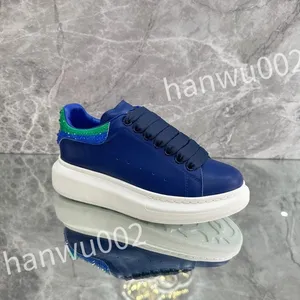 2023 Hot Mens Luxury Designer Sneakers Shoes High Top Casual Sneaker Mens Loafers and Tennis Fashion Running Shoe For Women Superstar