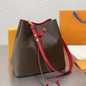 Neonoe hinkväskor av toppkvalitet Kvinnor Läder axelväska designers handväskor handväska kvinnlig messenger väska tote crossbody väskor m44022 m44887