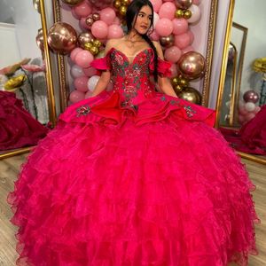 Red Tull Puffy Princess QuinCeanera Dresses Gillter Crystal Pärled Applique Ruffles Lace-Up Corset Prom Vestido Para 15 Anos