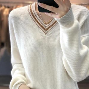 Kvinnors tröjor Merino Wool Cashmere Sweater V-Neck Pullover Autumn /Winter Casual Knit Topps Korean Stil Lös kvinnlig jacka