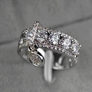 Ins Impressionantes Anéis de Casamento Jóias de Luxo 925 Prata Esterlina Rosa Preenchimento de Ouro Pave Branco Safira CZ Diamante Festa Promessa Mulheres Disco de Noivado Anel de Noiva Presente