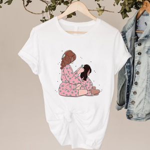 Damen-T-Shirts Lady Graphic Tops Fashion Summer Female Tees Exquisites Design-T-Shirt Cartoons Bedrucktes T-Shirt Freizeitkleidung Damen-Shirt