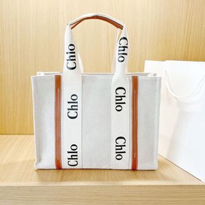 Designerska torba na zakupy Woody Tote Płócienna torebka o dużej pojemności Odporny na zużycie materiał i klasyczne elementy Torba na ramię na podróż Torba plażowa i torba na zakupy