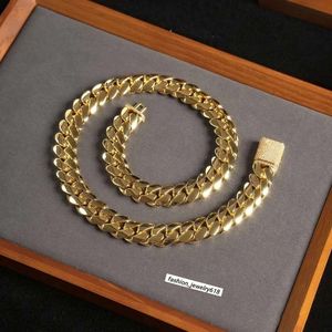 Gargantilha por atacado 18k ouro personalizado corrente cubana de ouro 24k corrente cubana miami 20mm colar de corrente cubana miami