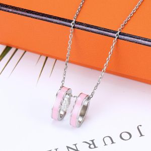 Chains Necklaces Designer Necklace for Women Letter Pendant Necklace Sterling Sier Enamel Clavicle Chain Necklace Fashion Women Simple Designer Jewelry