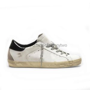 GoldensクラシックカジュアルメタリックデザイナーDrity Do Shoes Sneakers Shoes Super Star Sneakers -old Dirty Shoe Snake Skin