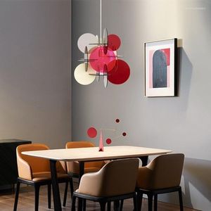 Hängslampor moderna led vardagsrum lampor nordiska kreativa diy skarv akryl färgglada hängande lamp takbelysning fixturer wj1010