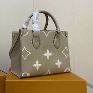 23FW Kobiety luksurys designerskie torby torby skórzany pasek na ramię Kwiaty Shuder Crossbody torebki torebki posłańca torebka torebka 33 cm 25 cm