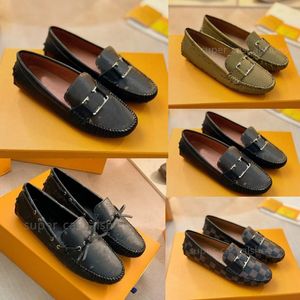 Herrkvinnor loafers designer klänningskor klassisk slip-on lyxys vintage moccasin metal knapp riktig läder märke oxfords casual skor