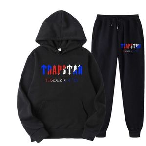 Tracksuit TRAPSTAR Brand Printed Sportswear Men 16 colors Warm Two Pieces Set Loose Hoodie Sweatshirt Pants jogging YU4152