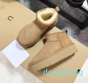 Snow Boots Australia Mini Platform Boot Womens Slippers Tasman Winter Warm Booties Wool Suede Fur Sheep Skin Shoes Ankle Bootes