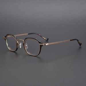 Top Designers Japanese designer's hand-made small box gold pure titanium embedded plate glasses can be matched with several heights men women