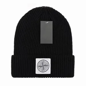 Beanie Designer Beanie Luksusowa czapka litera kolorowy powszechny moda wszechstronna czapka ciepły sprawdzony wzór projekt świąteczny prezent 9 Kolor bardzo dobry