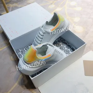 2023top Designer Scarpe casual Sneaker Uomo Donna Sneakers Panda Bianco Nero Grigio Nebbia Verde Mela Triple Rosa Sail Chicago Kentucky Scarpe sportive da uomo con plateau