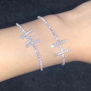 Link bransoletki lśniące pełny łańcuch tenisowy z kryształą początkową bransoletkę na szczęście alfabet z literą dla kobiet prezenty urodzinowe biżuterii