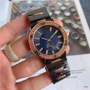 Ver relógios de pulso para homens 2023 relógios masculinos três agulhas relógio de quartzo de alta qualidade superior marca de luxo designer relógio pulseira de aço moda presente de férias Montre de luxe