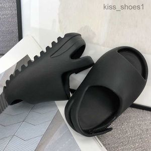 2023kids shoes happy feet slippers children Slides foam slippers boy gril Beach Sandals shoe Toddler christmas Runner Black White Green Summer slipper 26-35