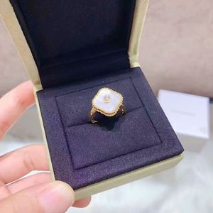 Designer Wedding Rings Women's 18K Pearl Shell Valentine's Day Jewelry Gifts 316L Rostfritt stål