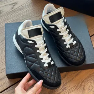 Designer sneakers Calfskin casual shoes New diamond-shaped plaid small fragrance chain casual shoes platform running shoes German training shoes for women