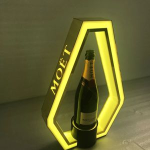 パーティー充電式LED Moet Chandon Champagneプレゼンターワインラックボトルホルダーグロリファイヤーシェルフディスプレイスタンドナイトクラブラウンジバーの装飾用VIP