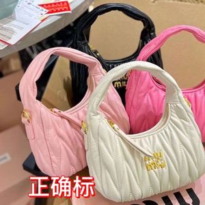 Designer miues bags Netizen Cloud Cloud Bag Sheepskin Bag Pleated Crossbody Bag Women's Shoulder Handbag