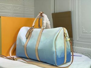 Brand Totes Bandouliere Kp Homens Famosos Expressa Gigante de Couro Genuíno Duffel Bags Designers de Luxo Bola Bola Mulheres Via Viagem Via Baga de Grande Capacitação 02111