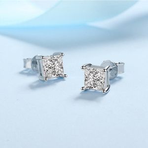 Stud Princess Cut 2CT Diamond Test passerade Rhodium Plated 925 Silver D Color Stud örhängen smycken par gåva 230404