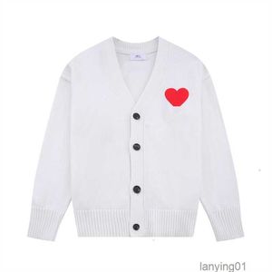 Amisweater France Fashion Mens Designer Amishirts Am i Knitted Sweater Embroidered a Heart Pattern Solid Color Cardigan Sweaters for Men and Women Lubb