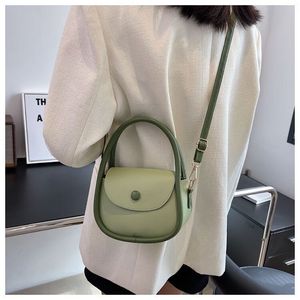 Tasarımcı Çanta Tote Çanta Kadın Debriyaj Çantaları Lüks Tepe Çanta Siyah Omuz Crossbody Çanta Kadınlar Çantalar Tasarımcılar Çantalar Tuval Haberci Çantası Ayarlanabilir Kayışlar