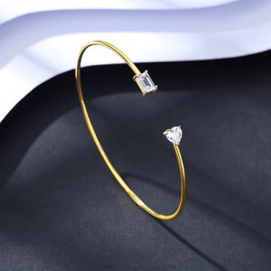 Nuovo europeo 3A Zircone S925 Argento Bracciale aperto Gioielli Donna Cuore Zircone Placcato Bracciale in oro 18k per Fidanzamento delle donne Festa di nozze Regalo di San Valentino SPC