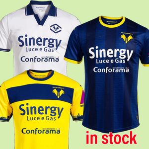 23 24 Hellas Verona FCHRUSTIC Fußballtrikots HENRY VERDI LASAGNA TAMEZE DOIG Fußballtrikots 2023 2024 Uniformen Männer Maillots de Futol Home Away