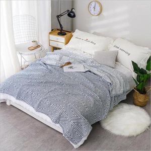 Filtar 200 230 cm Bomull Tre lager mysiga lätta muslinkast filt för soffa sommar sängkläder täckning barn vuxen