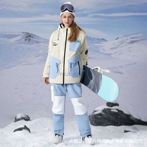 その他のスポーツ用品アウトドアマウンテンマンスキー冬スポーツ女性雪スーツ防風ジャケットパンツ女性スノーボードトラックスーツスノーモービル服HKD231106